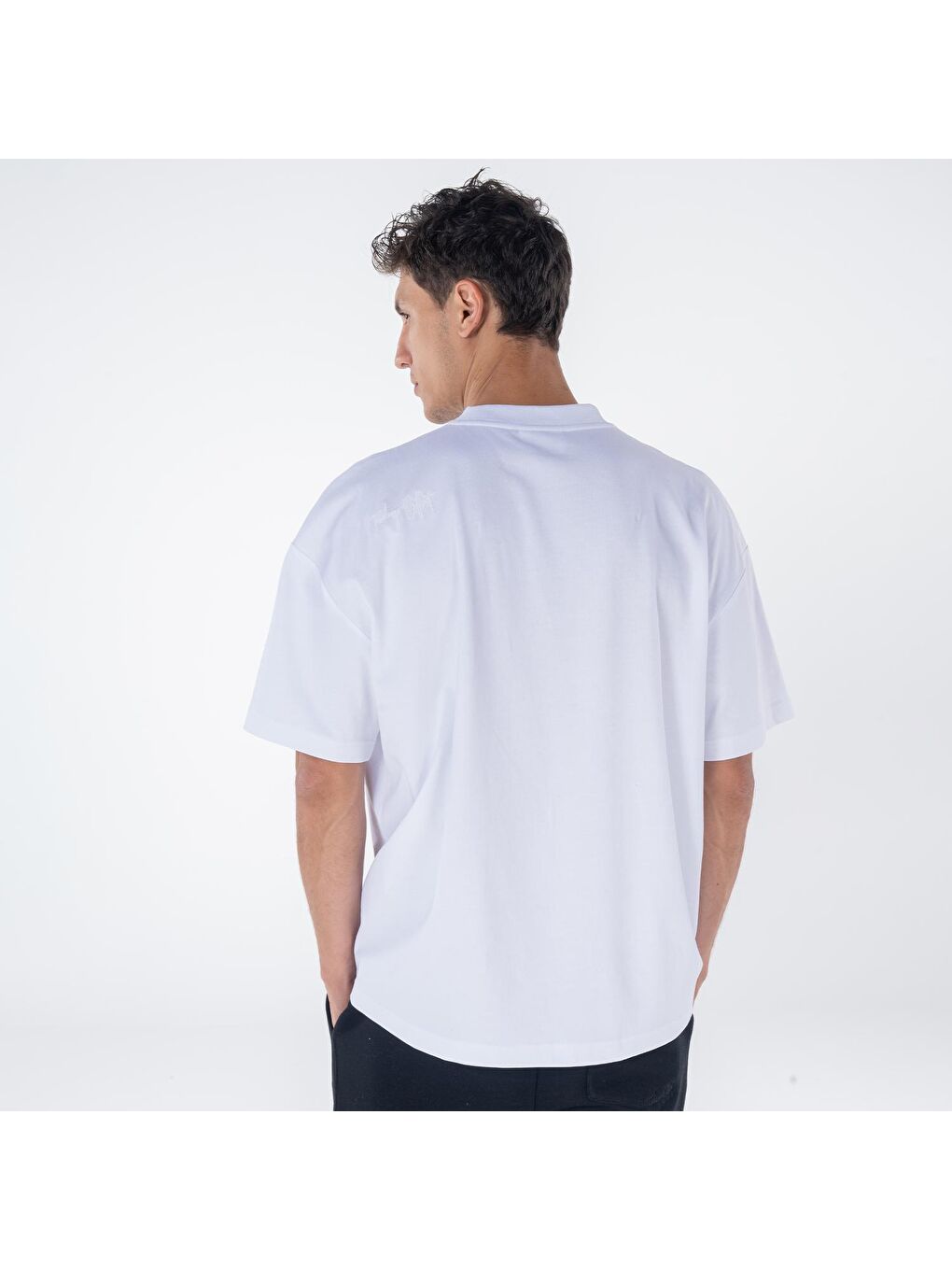 Agar Erkek Beyaz %100 Koton Bisiklet Yaka Oversize Tişört-1
