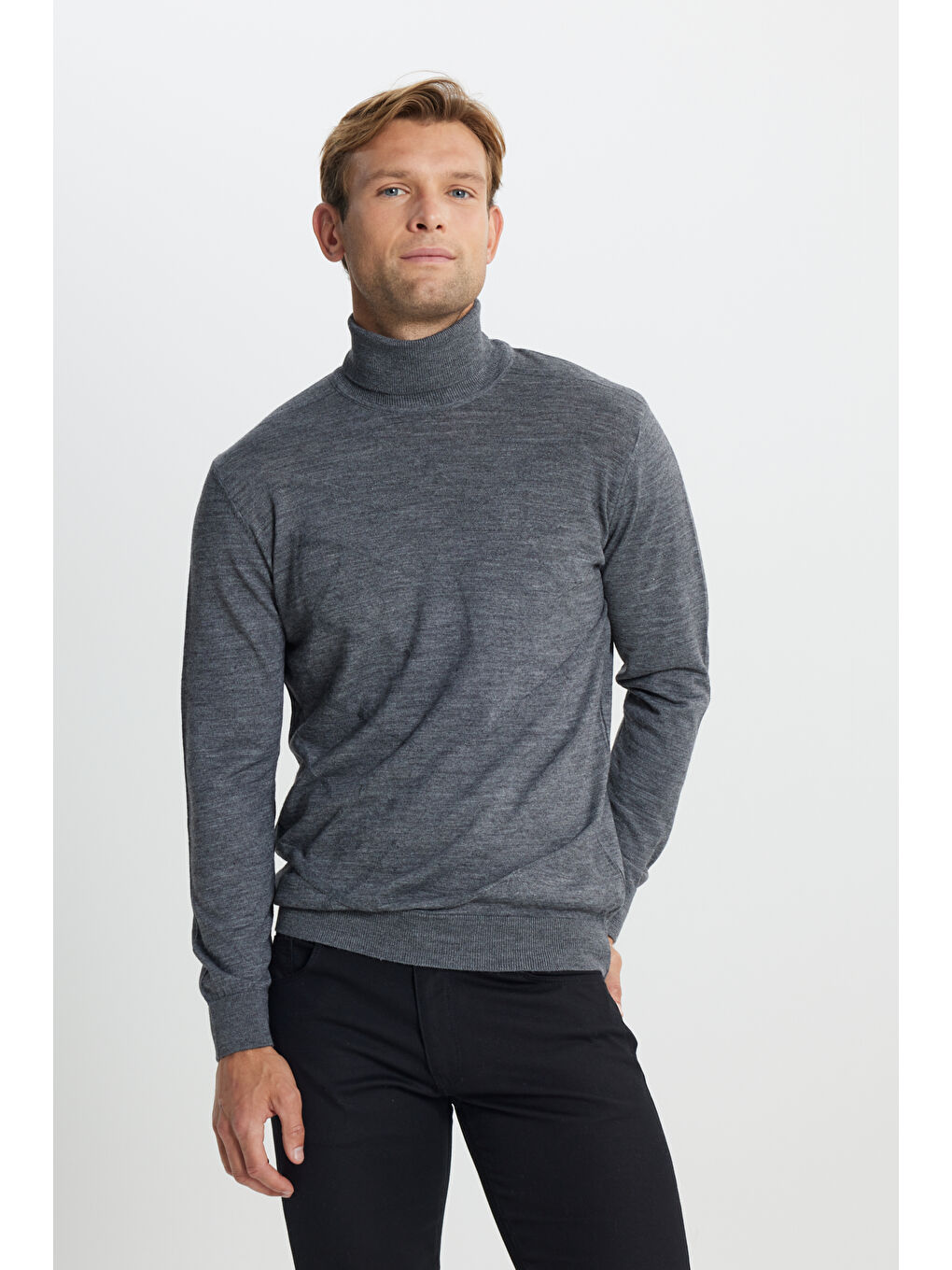 Erkek Gri Melanj Sıcak Tutan Standart Fit Normal Kesim Tam Balıkçı Yaka Jakarlı Yünlü Triko Kazak-2