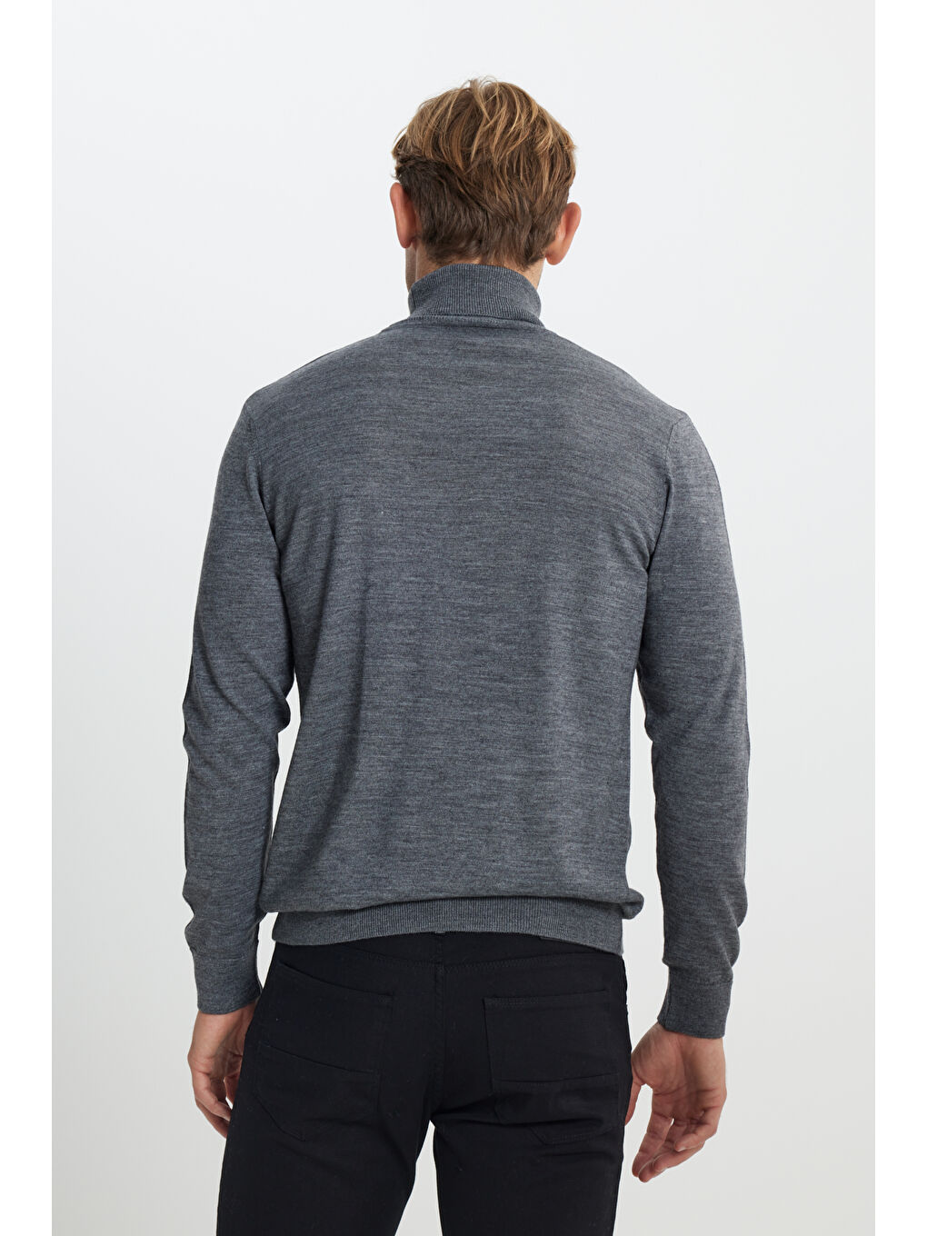 Erkek Gri Melanj Sıcak Tutan Standart Fit Normal Kesim Tam Balıkçı Yaka Jakarlı Yünlü Triko Kazak-5