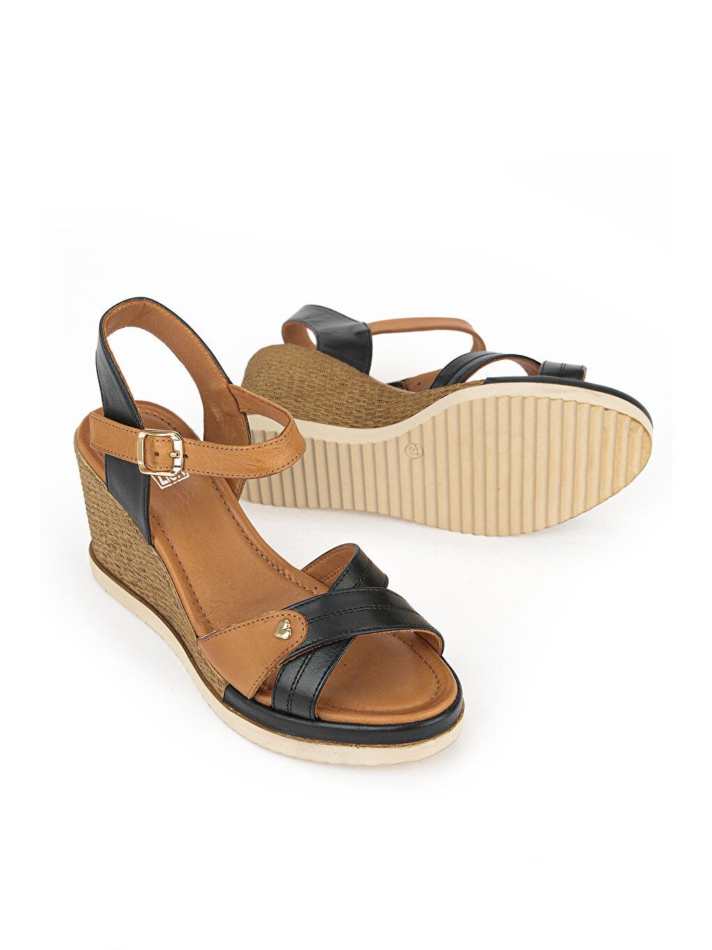 Kadın Hakiki Deri Dolgu Topuk Sandalet 161992Z505 Siyah-3