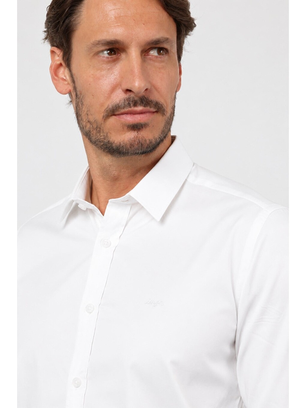 Beyaz Sert Yaka Uzun Kol Cepsiz Saten Slim Fit %100 Pamuk Gömlek 1004260424-3