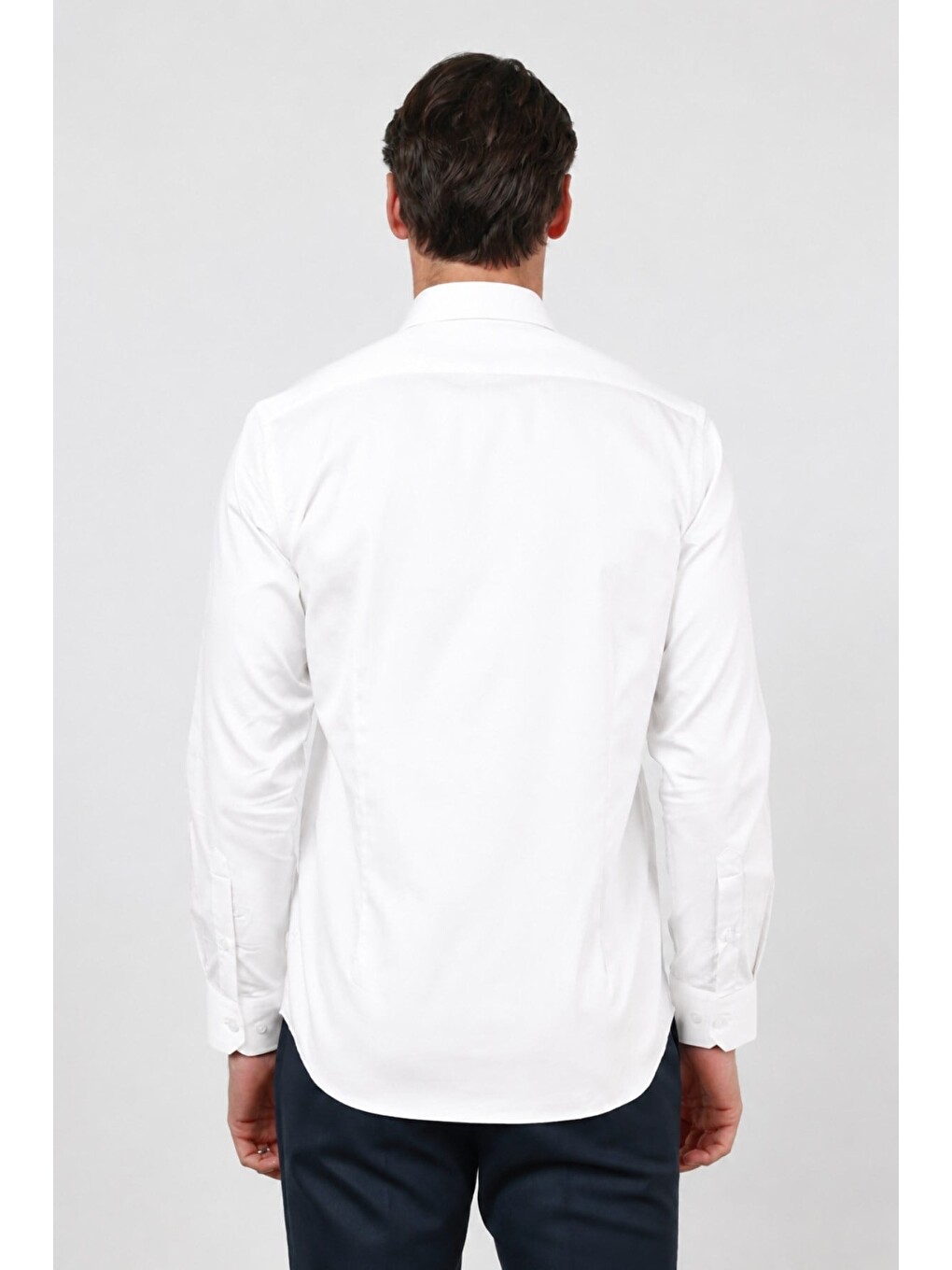 Beyaz Sert Yaka Uzun Kol Cepsiz Saten Slim Fit %100 Pamuk Gömlek 1004260424-4