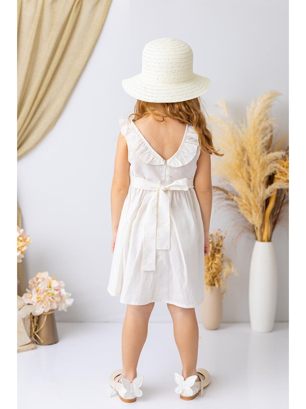 Kız Çocuk Yakası Fırfırlı Volanlı Elbise - Ekru-1