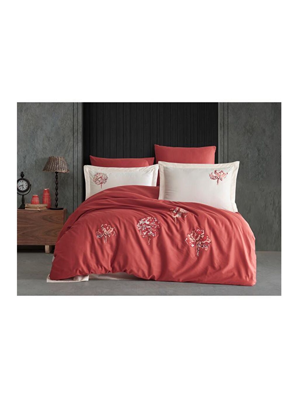 Turuncu Root Nakışlı %100 Pamuk Saten Çift Kişilik Nevresim Takımı Kiremit-1