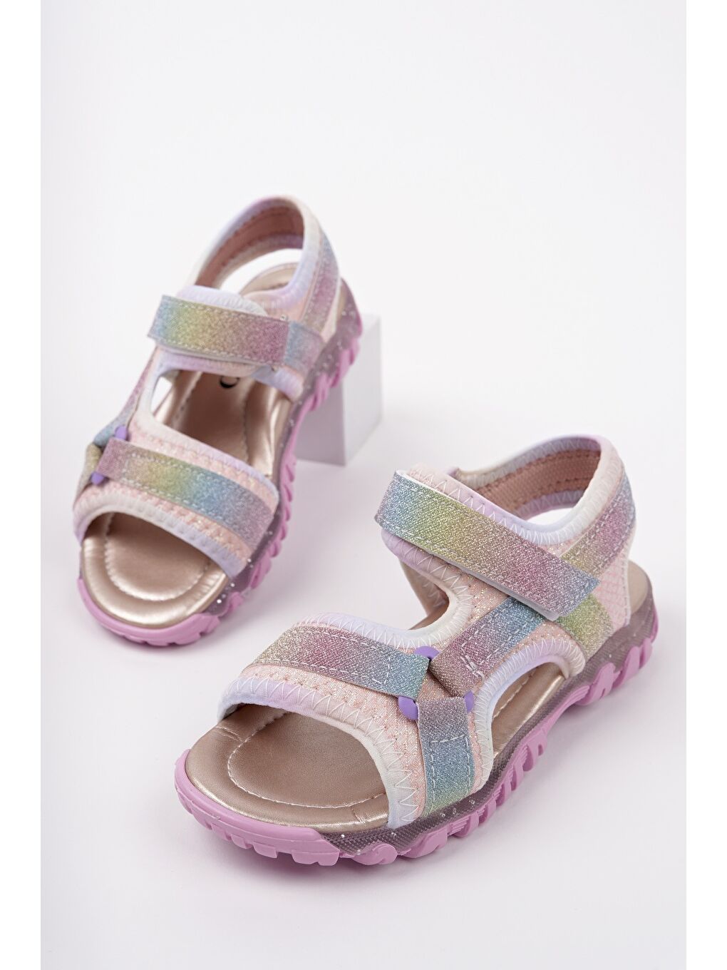 Lila ELON Cırtlı ve Simli Günlük Kız Çocuk Sandalet