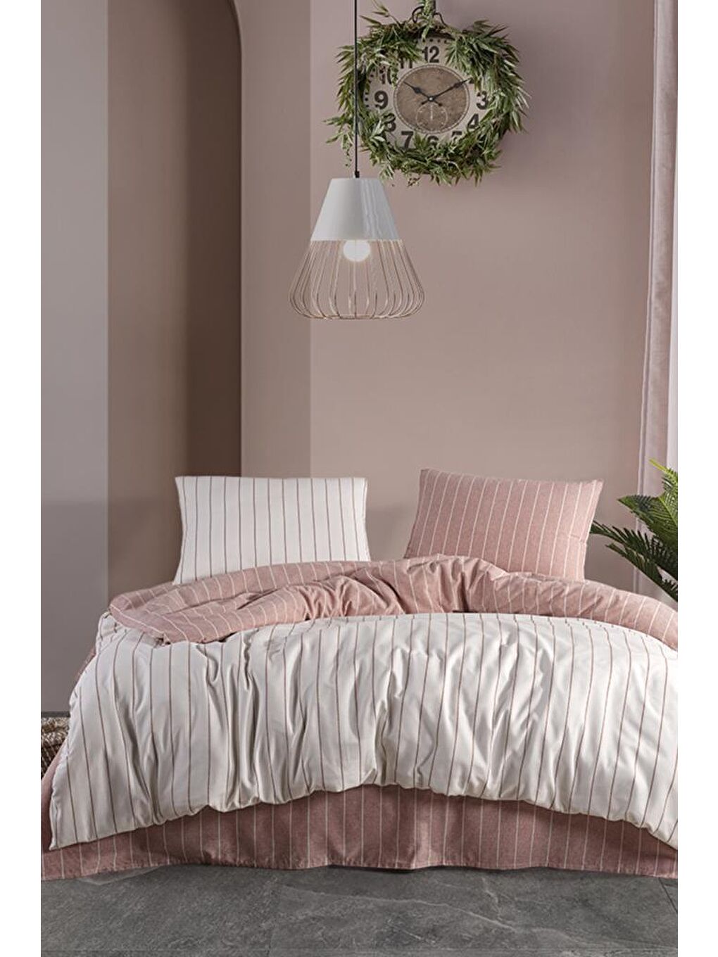 Turuncu Efekt 4 Parça %100 Pamuk Çift Kişilik Nevresim Takımı Kiremit