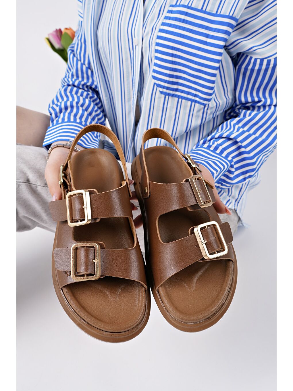 Kahverengi MEGGİE Çift Bantlı Ayarlanabilir Kemerli Günlük Kadın Sandalet