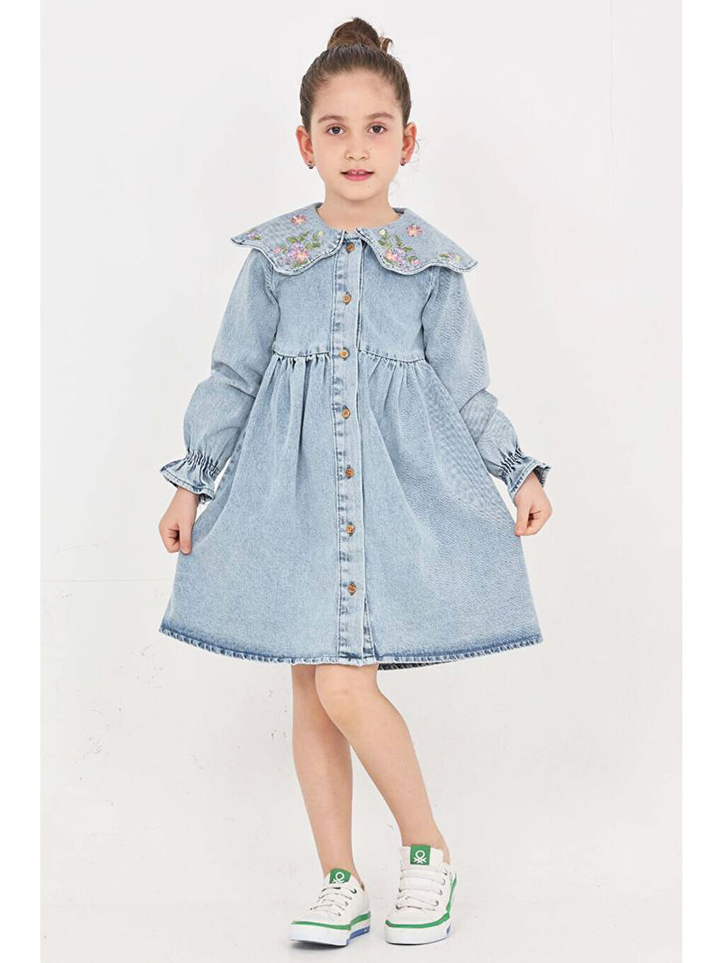Mavi Kız Çocuk Yaka Detaylı ve Boydan Düğmeli Jean Elbise 12339