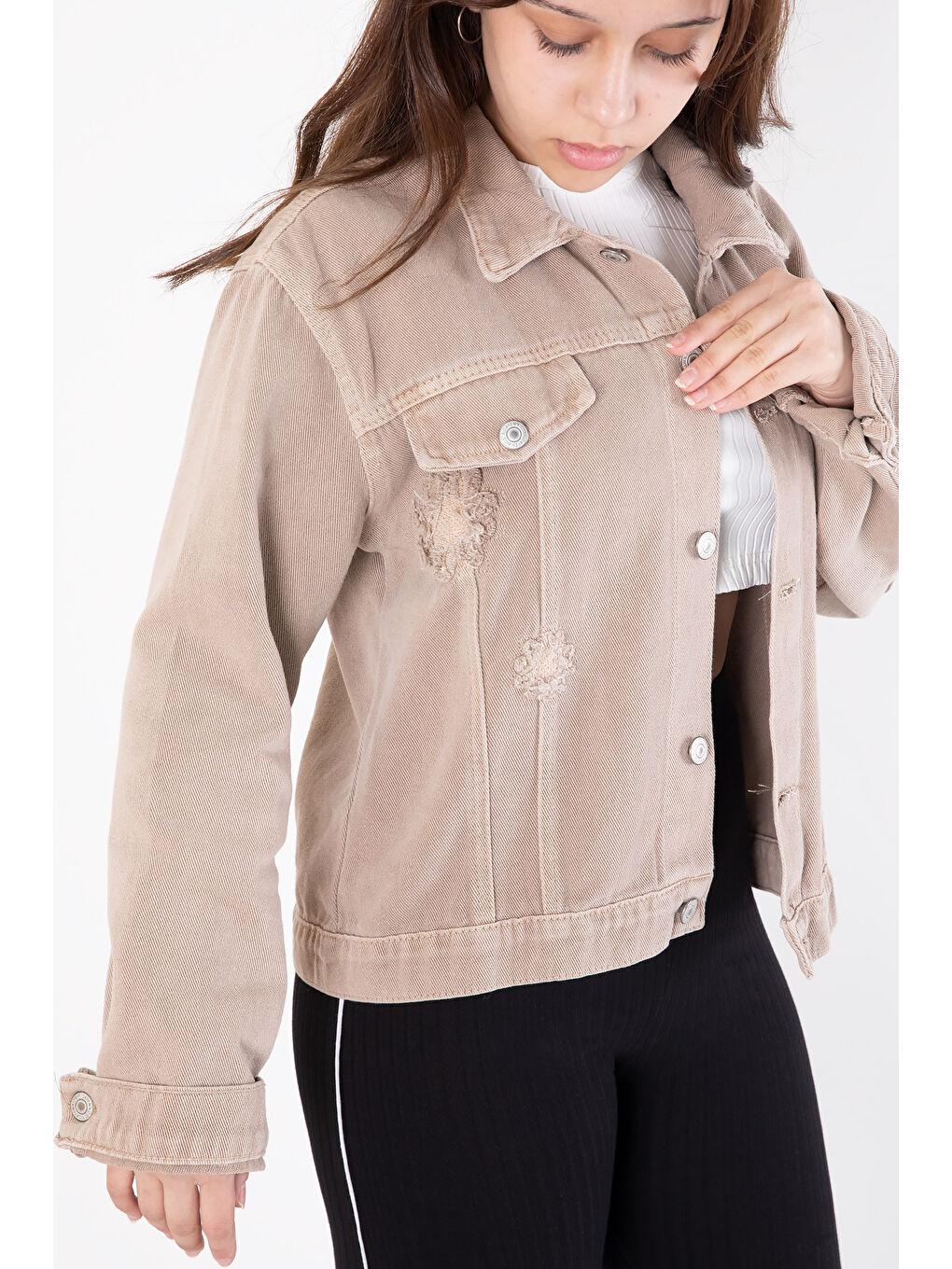 Bej Ön Cepli Nakış Detaylı Kız Çocuk Jean Ceket 20359-1