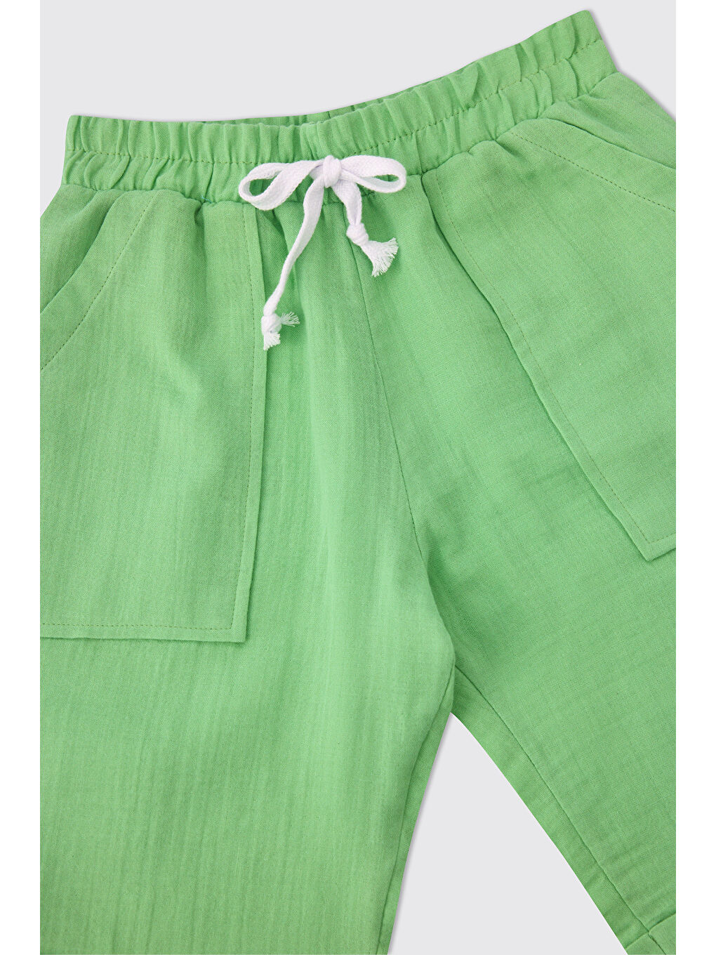 Erkek Çocuk Yeşil Şort-2