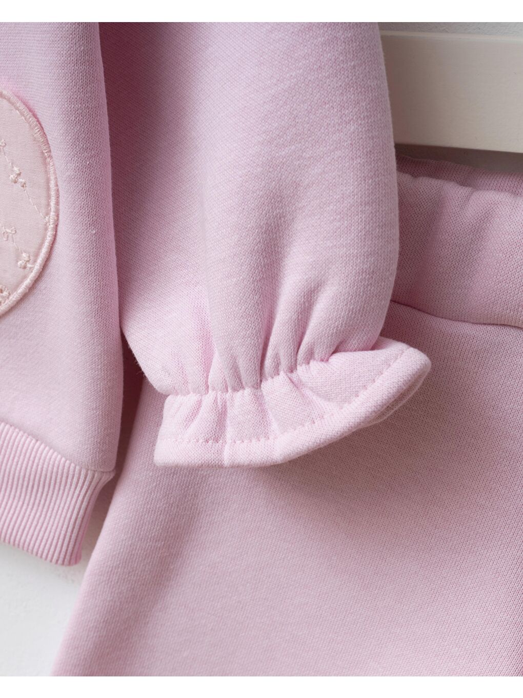 Kız Çocuk Pamuklu Pembe Kapüşonlu Kalp Desenli Sweatshirt İspanyol Paça Takım-3