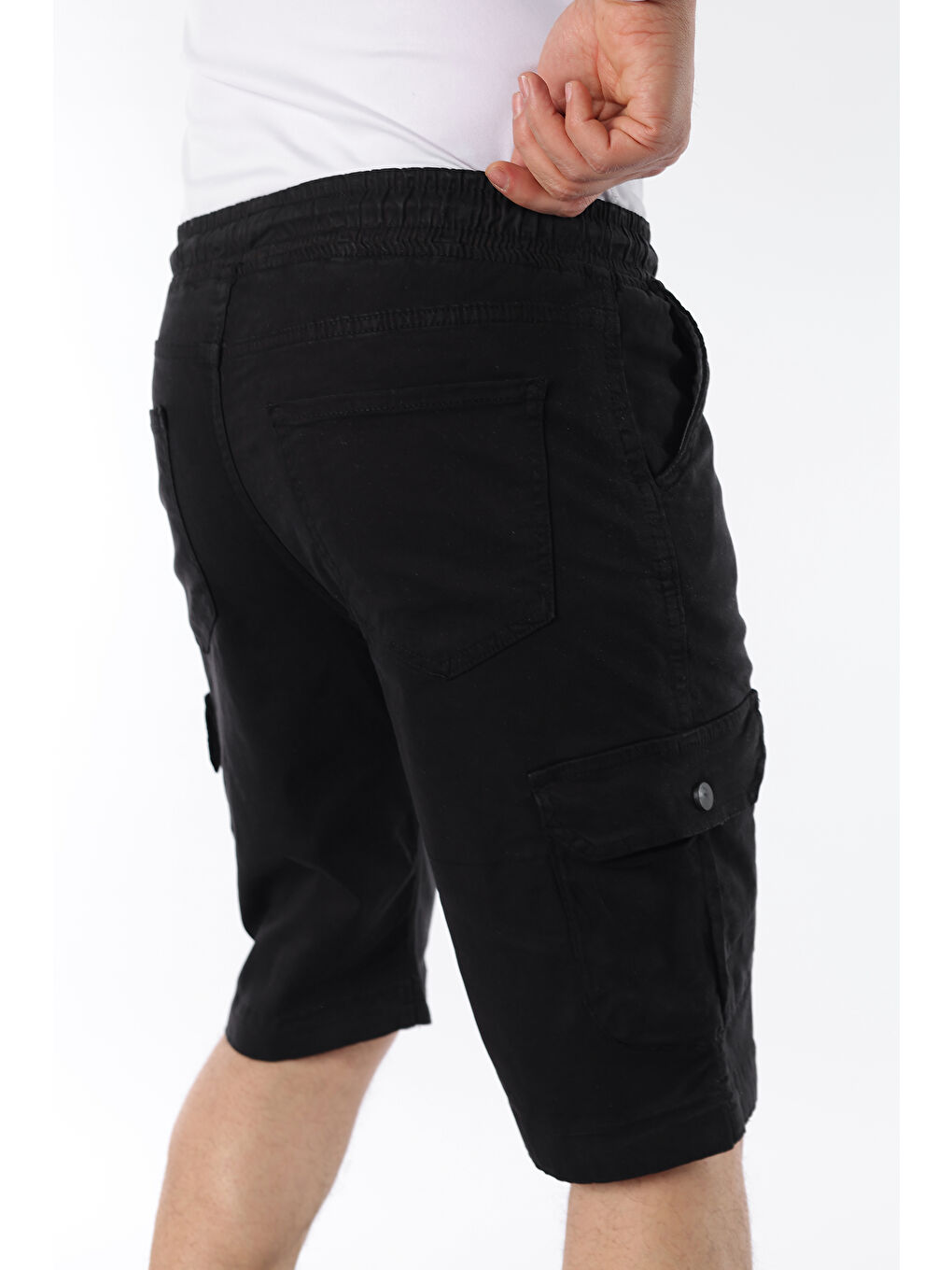 Siyah Erkek Beli Lastikli Dikiş Detaylı Kargo Cep Kapri Şort-2