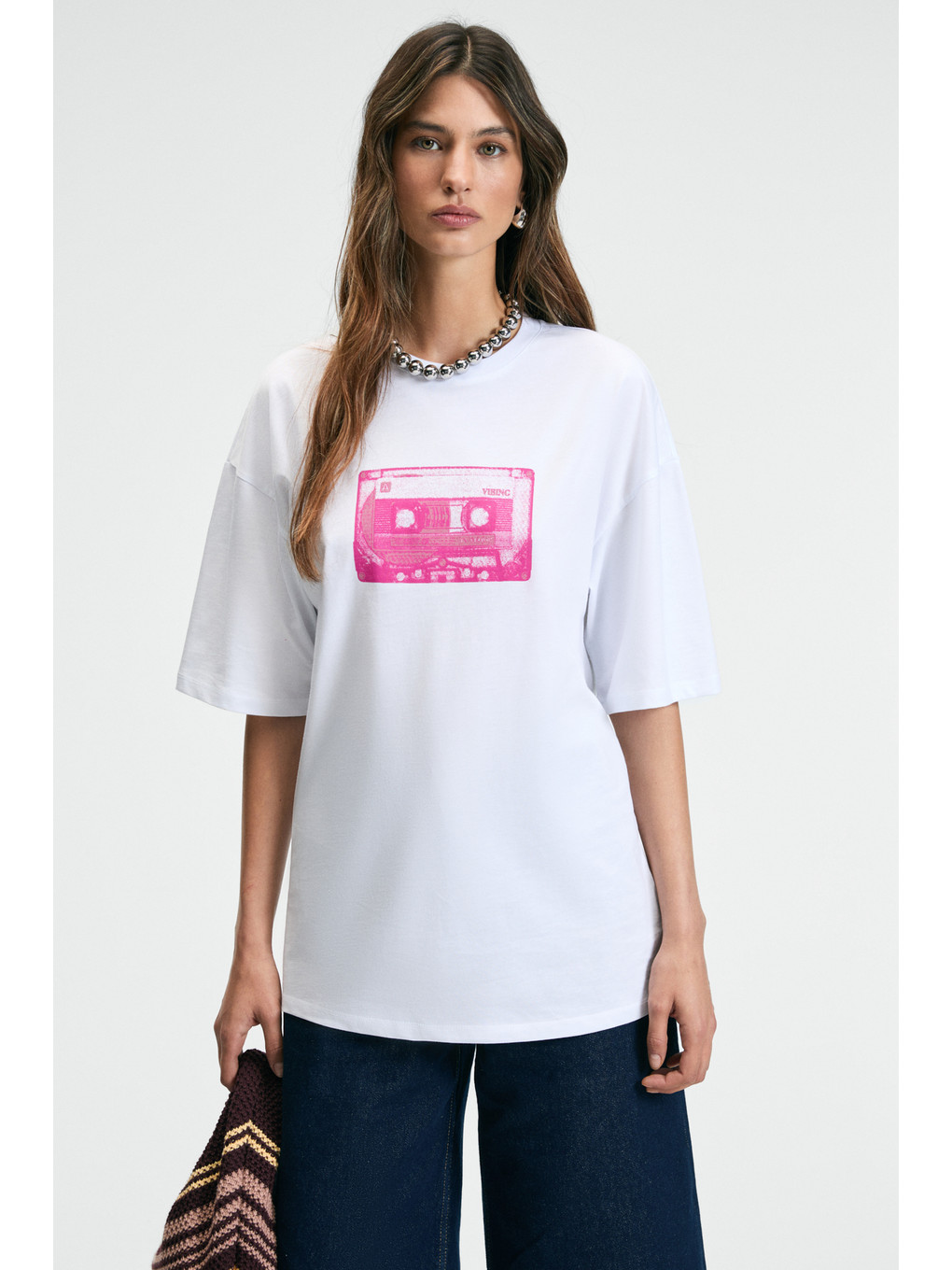 Lucenya Kadın Bisiklet Yaka Kısa Kollu Önü Baskı Detaylı Regular Fit Beyaz T-shirt-1