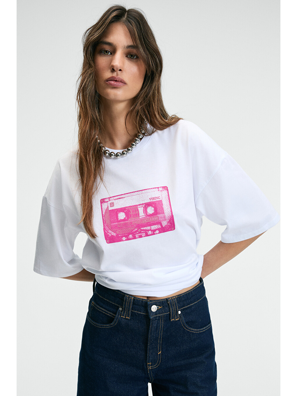 Lucenya Kadın Bisiklet Yaka Kısa Kollu Önü Baskı Detaylı Regular Fit Beyaz T-shirt-2