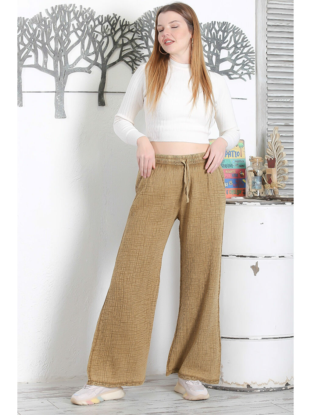 Sarı Hardal Rengi Çift Cepli Lastikli Ve Bağlamalı Bel Geniş Paça Casual Müslin Dokuma Pantolon-3