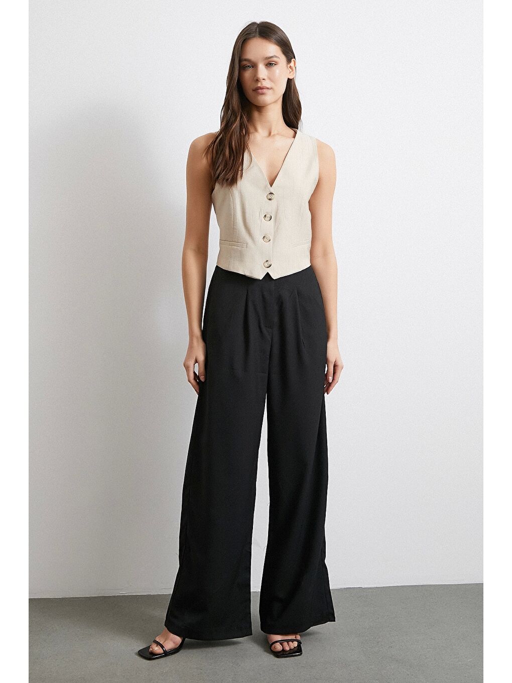 Yüksek Bel Beli Lastikli Geniş Paça Pantolon Siyah-1