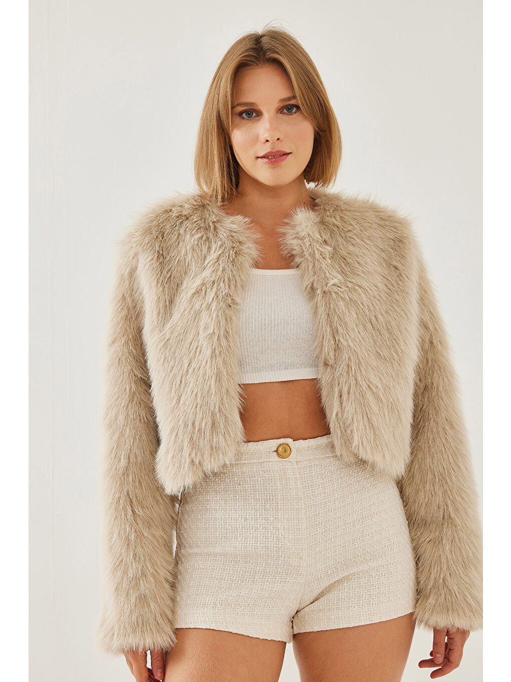 Bej Kadın Suni Kürkllü Astarlı Mont-6