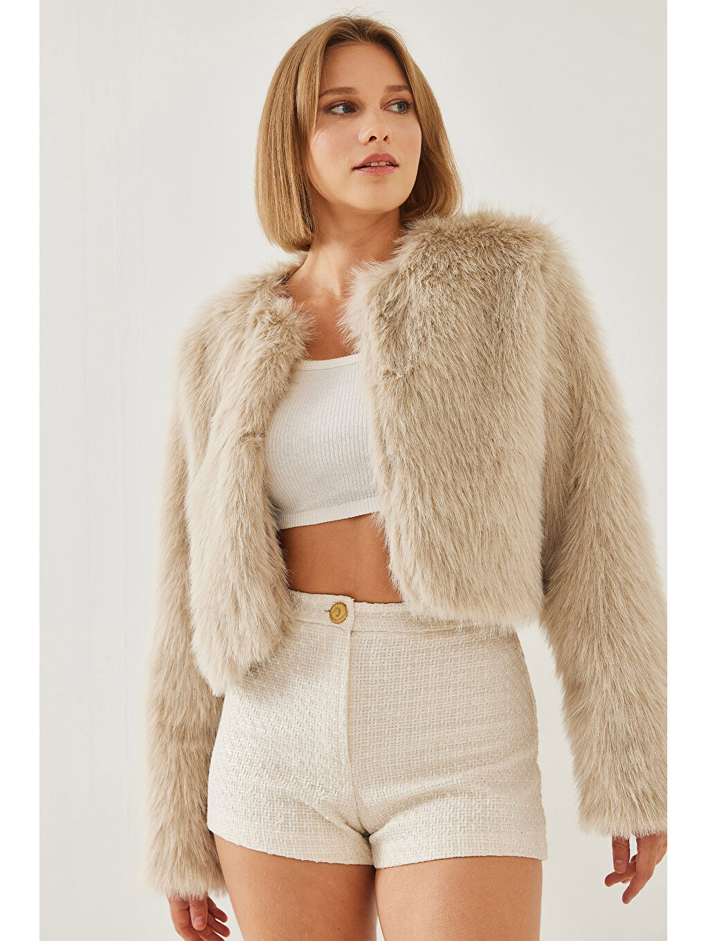 Bej Kadın Suni Kürkllü Astarlı Mont-7