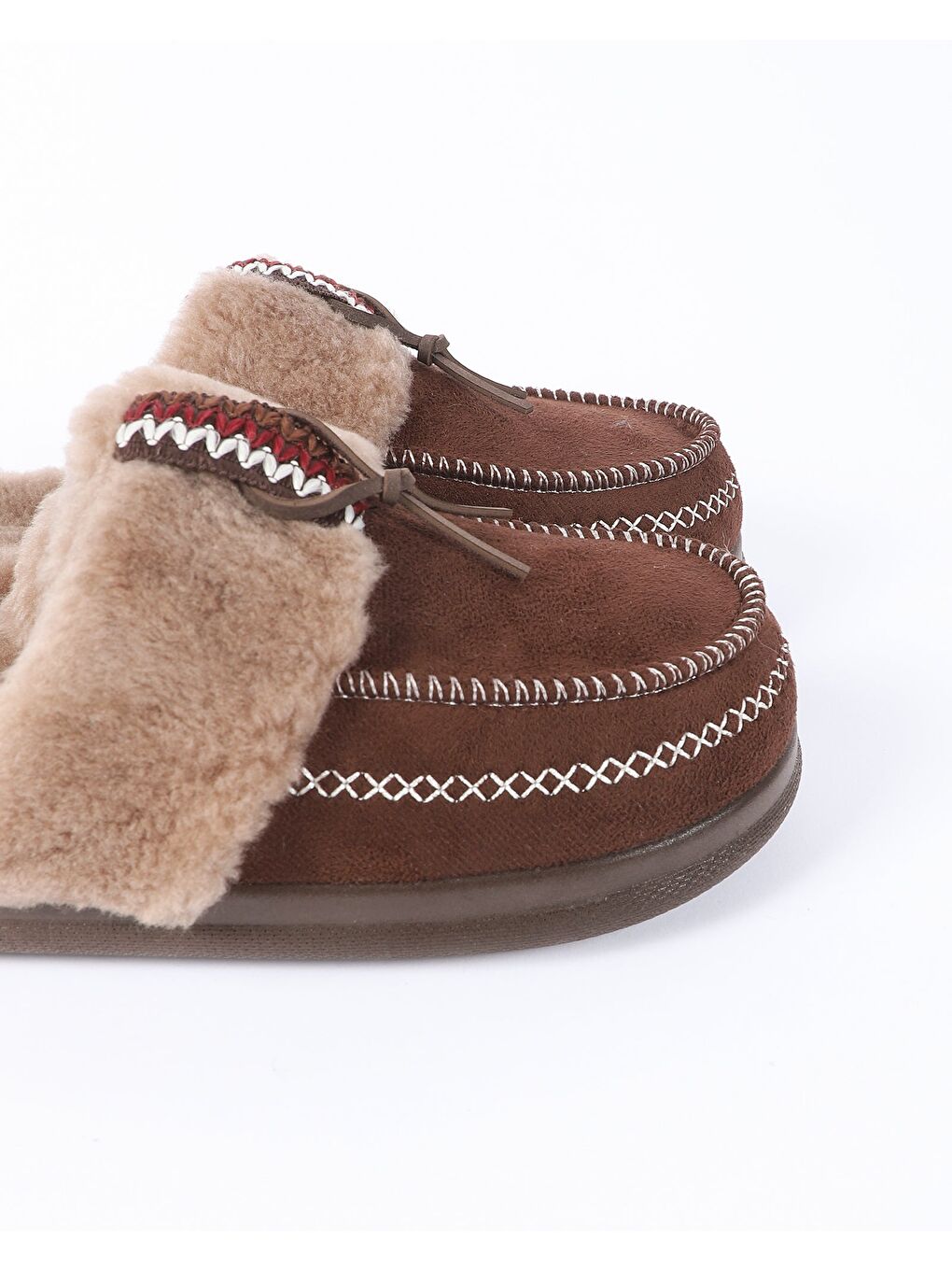 Kahverengi Kadın Pelüş Astarlı Kışlık Ev Terliği - LUXY-1