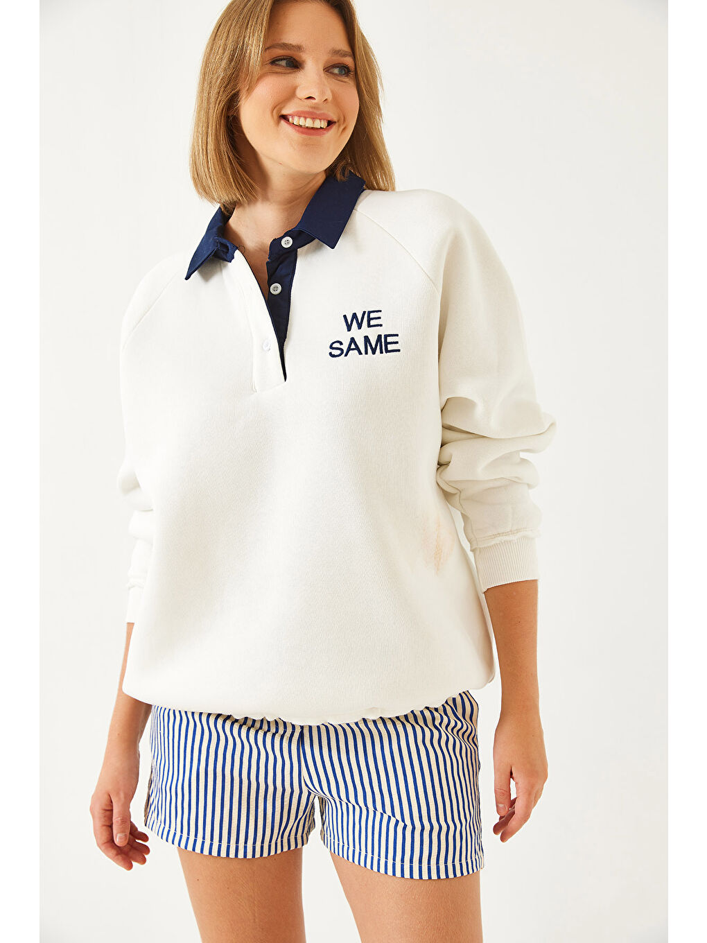 Beyaz Kadın Polo Yaka Üç İplik Şardonlu Sweatshirt-2