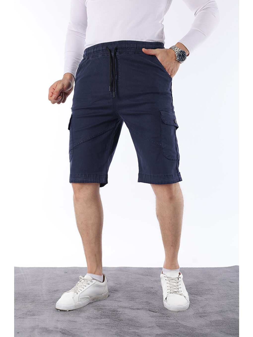 Lacivert Erkek Beli Lastikli Dikiş Detaylı Kargo Cep Kapri Şort