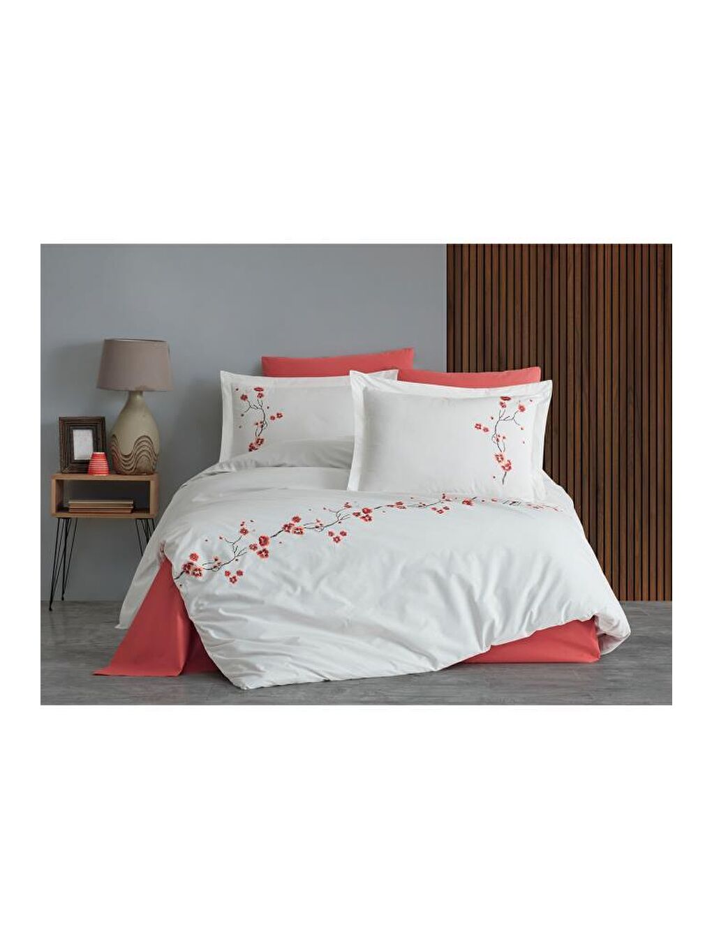 Ekru Sakura Nakışlı %100 Pamuk Çift Kişilik Nevresim Takımı Krem-1