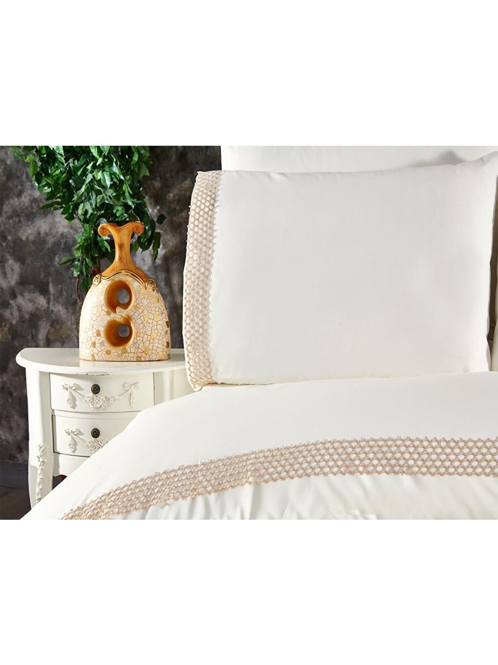 Karışık Tomira Dantelli 6 Parça Çift Kişilik Nevresim Takımı Krem Bej-1