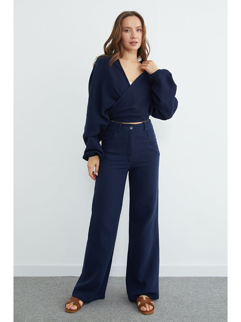 Lacivert Önü Bağlamalı Yarasa Kol Bluz-2