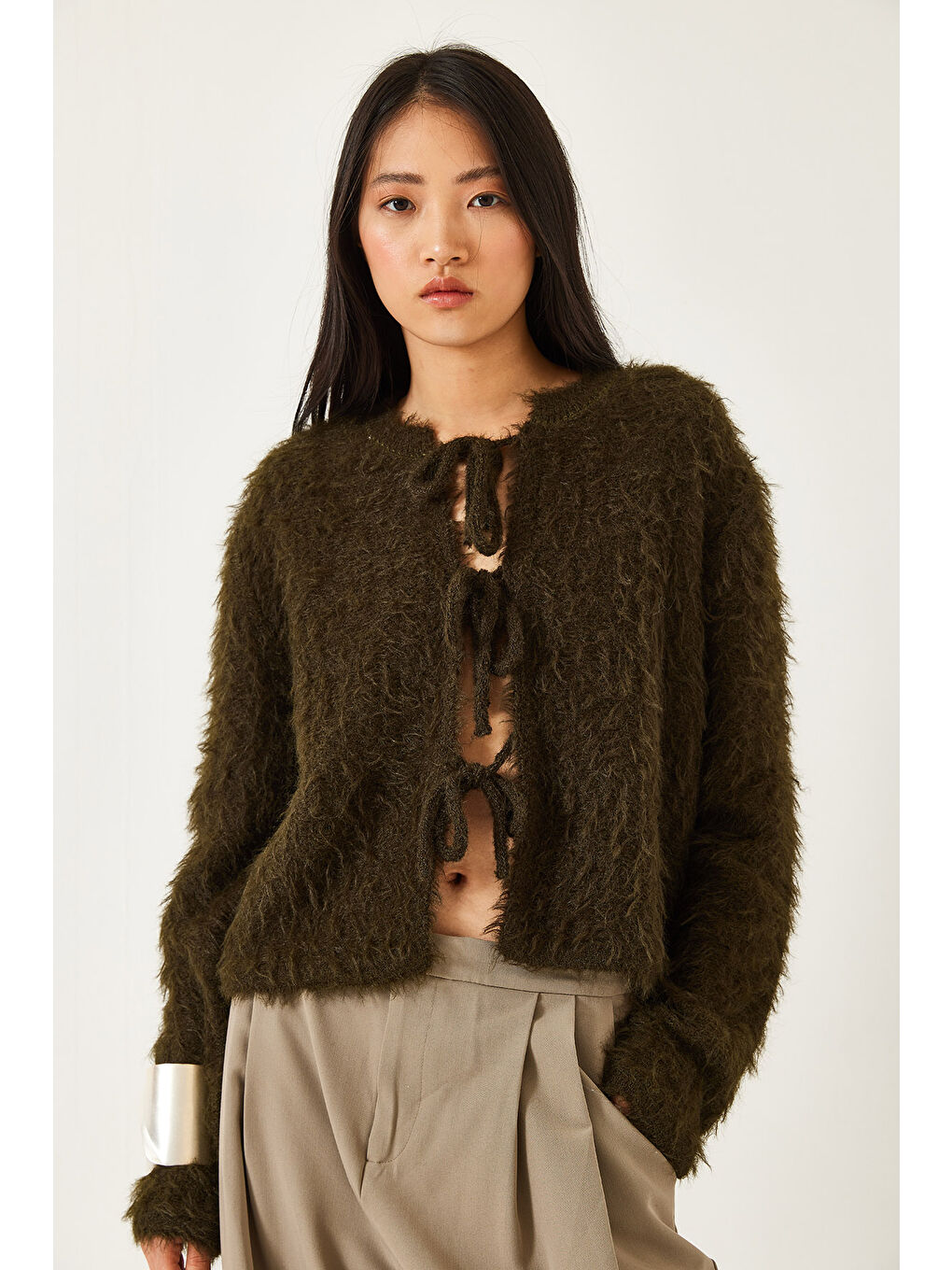 Haki Kadın Önden Bağlamalı Saçaklı Hırka-1