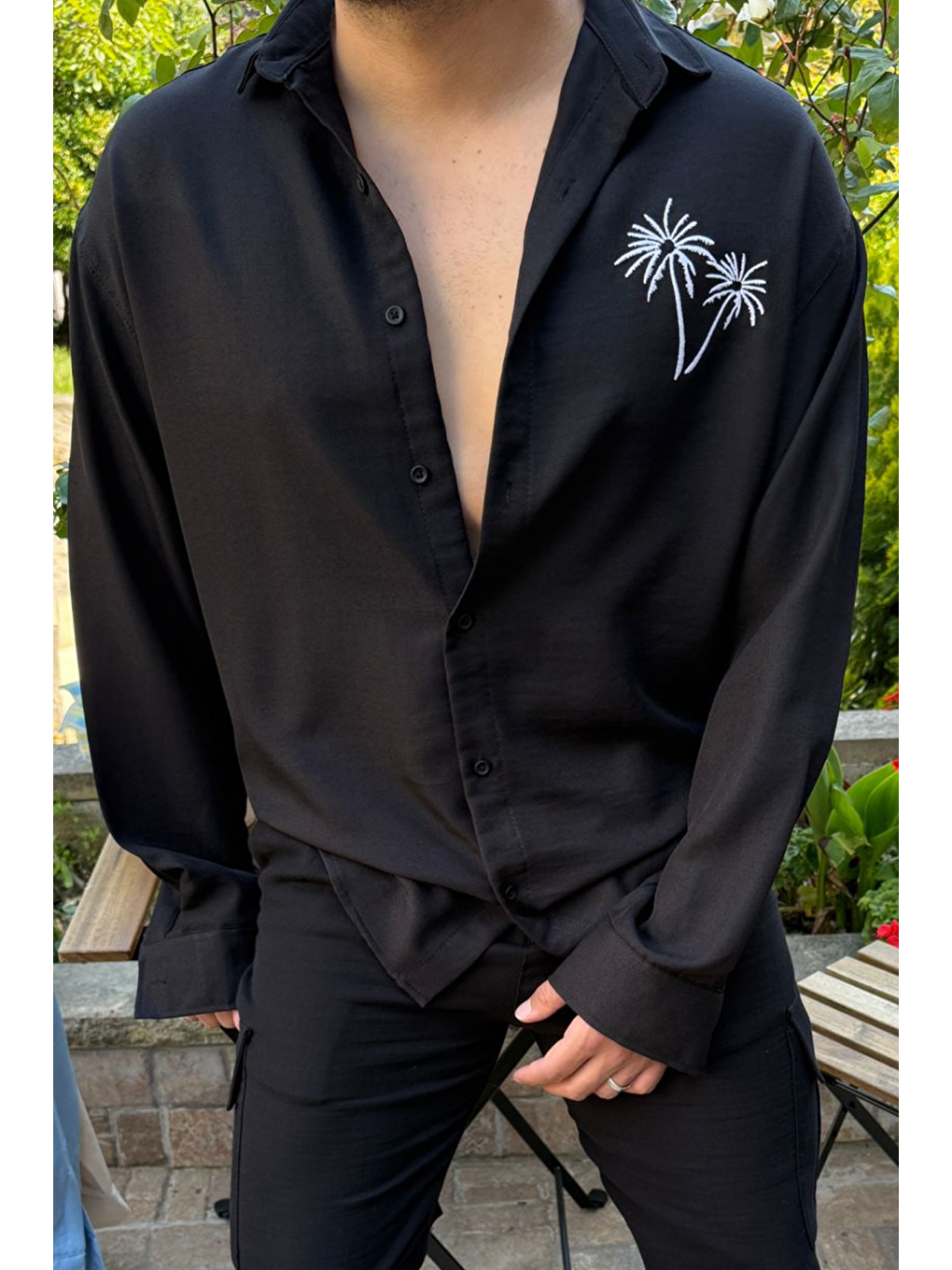 Erkek Siyah Düğmeli Yaka  100 Keten Nakışlı Gömlek-1
