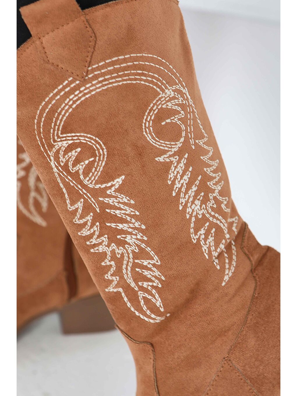 Kahverengi Kadın Taba Nakışlı Kovboy Fermuarlı Süet Çizme - 27851-TABA-3