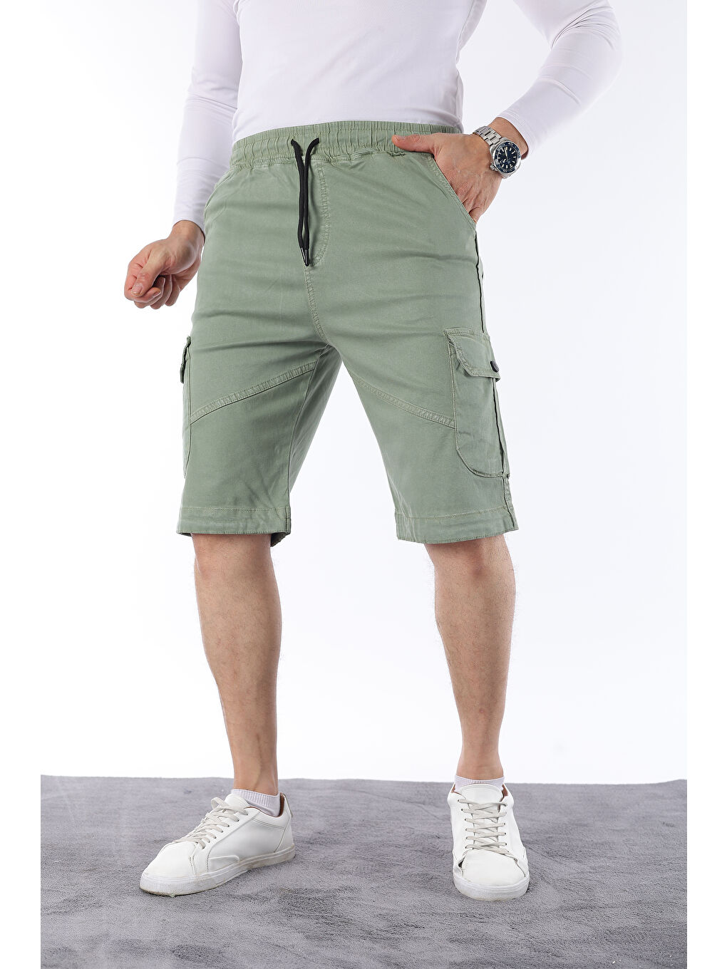 Yeşil Erkek Beli Lastikli Dikiş Detaylı Kargo Cep Kapri Şort