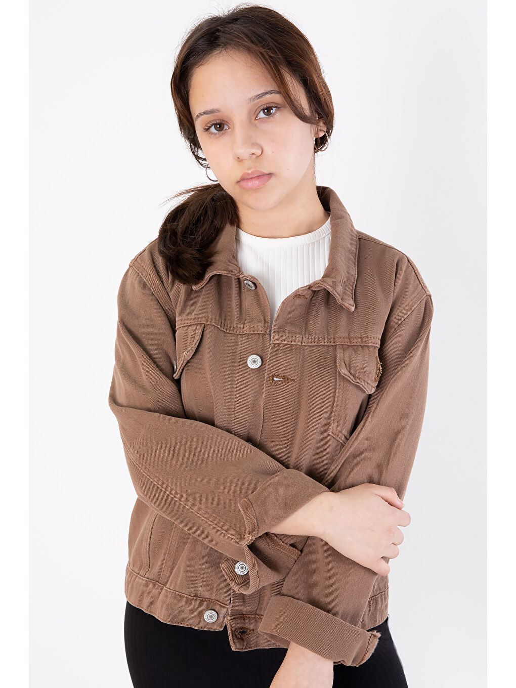 Kahverengi Ön Cepli Nakış Detaylı Kız Çocuk Jean Ceket 20360-4