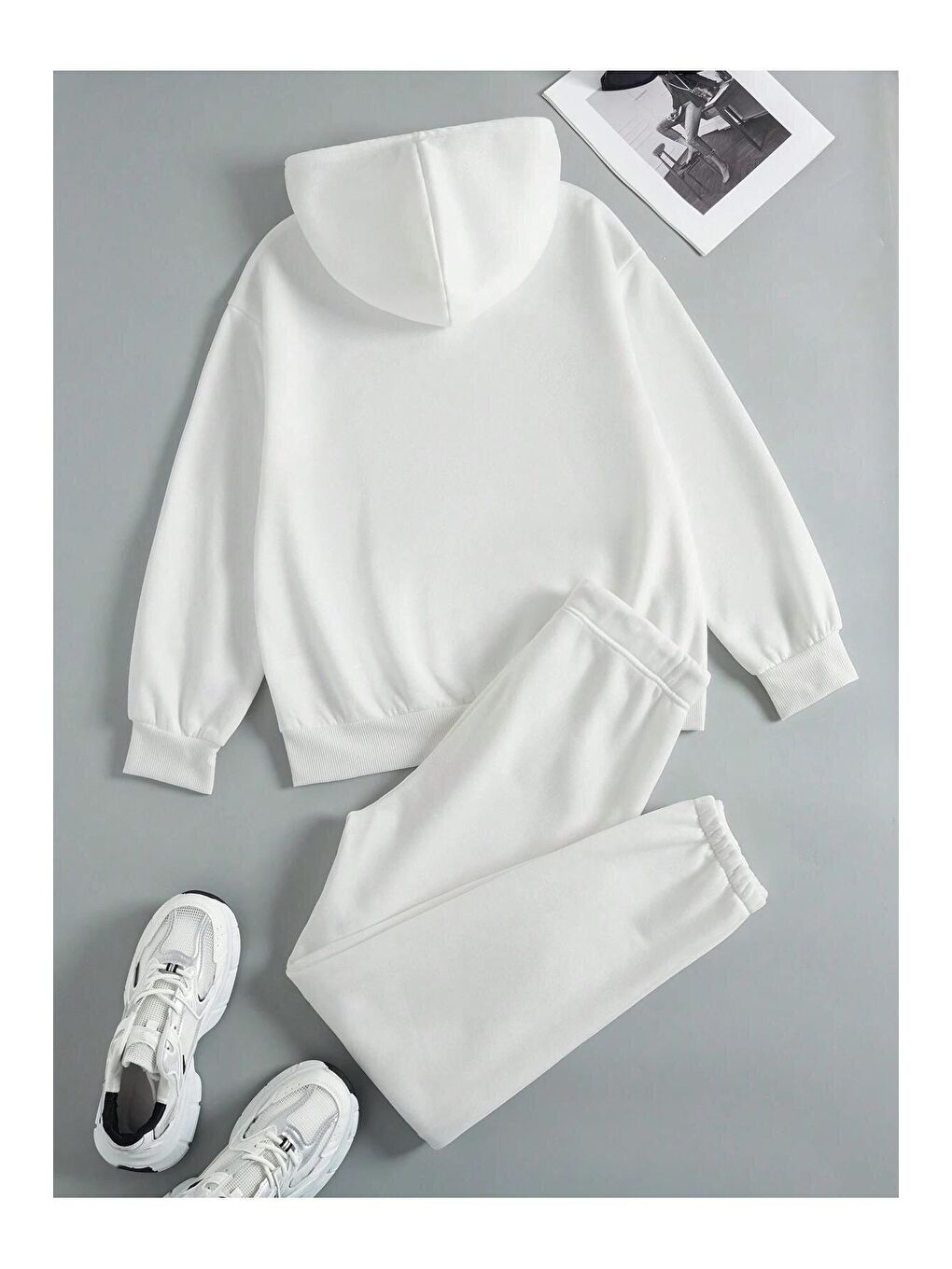 Kadın Beyaz Brooklyn Baskılı Oversize Alt Üst Eşofman Takımı-1