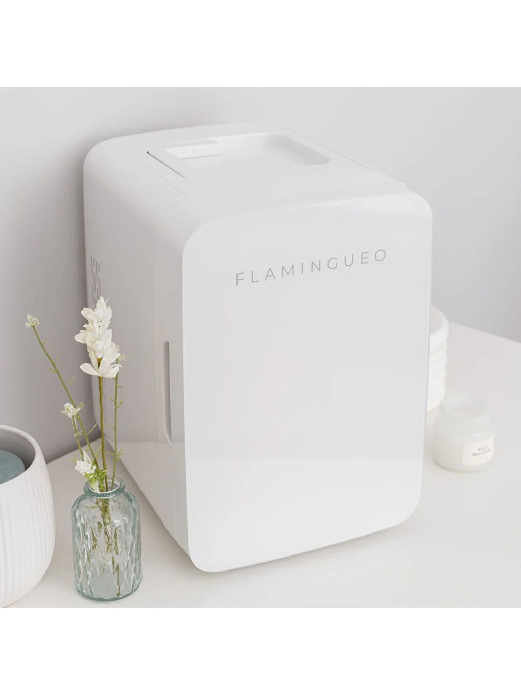 Eli Taşınabilir Kozmetik Buzdolabı 10L-1