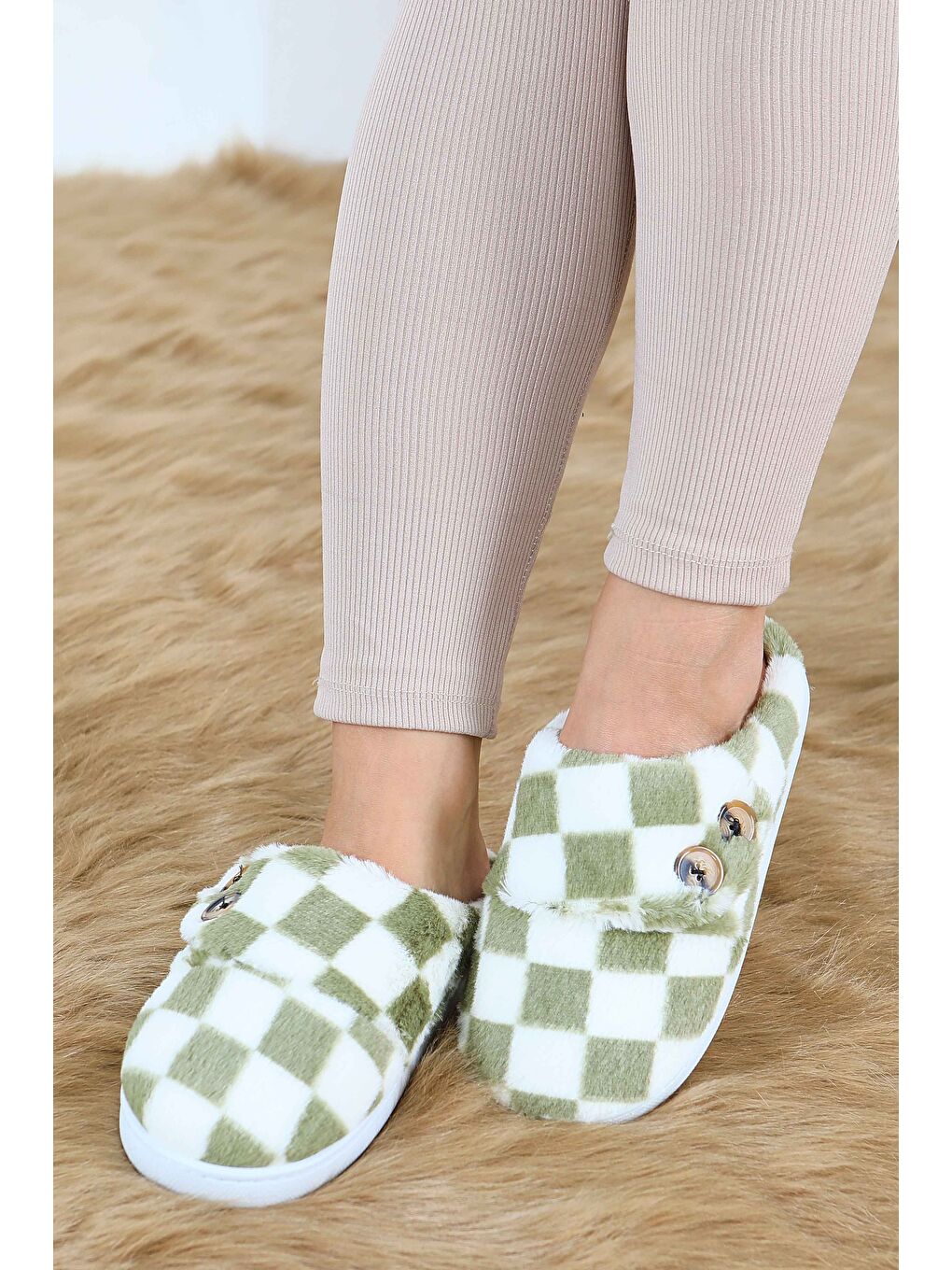 Kadın Haki Ekoseli Düğmeli Ev Terliği - 27780-HAKI-2