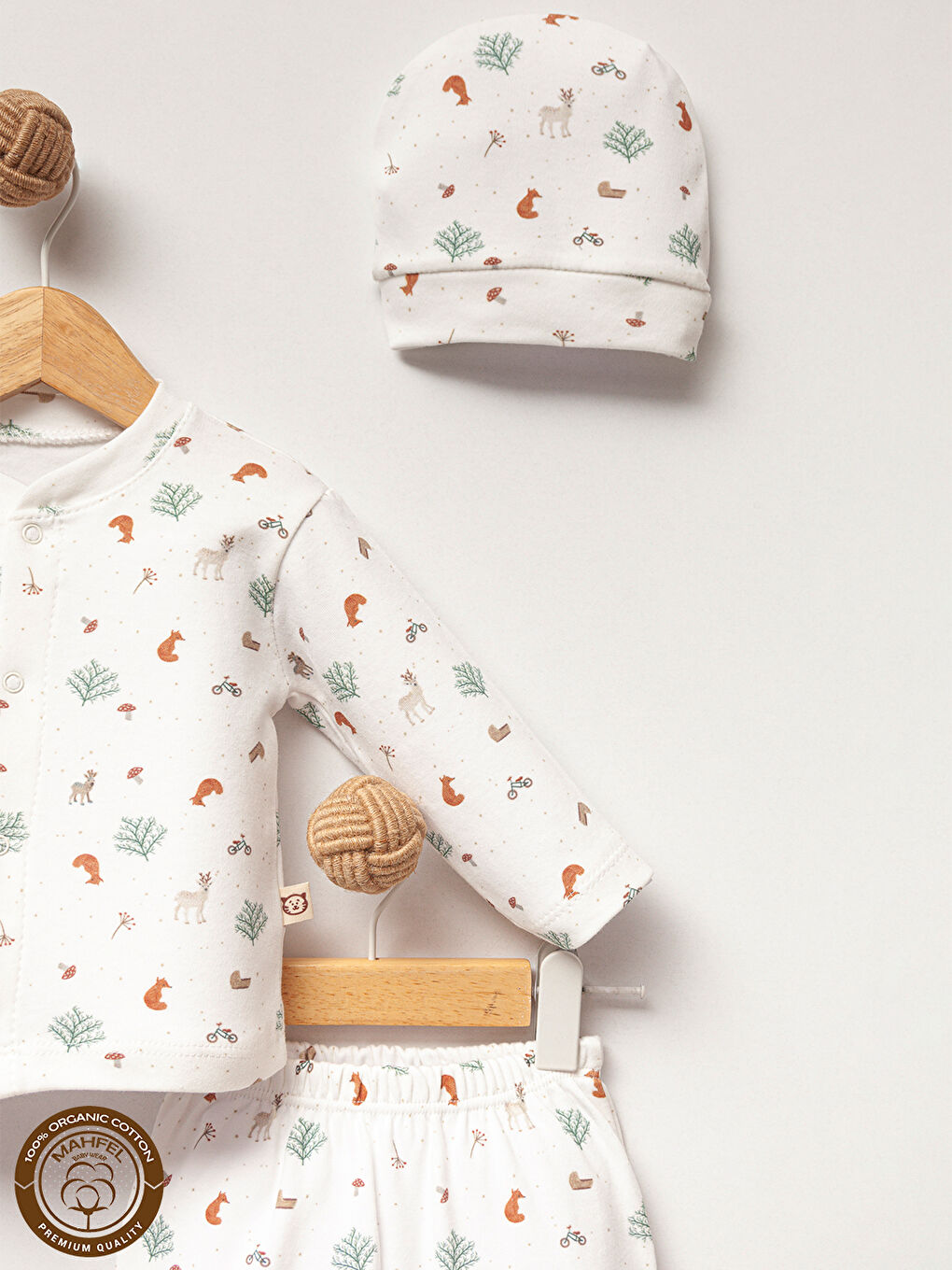 Beyaz 5'li  Yılbaşı Temalı Bebek Hastane Çıkış Seti-1