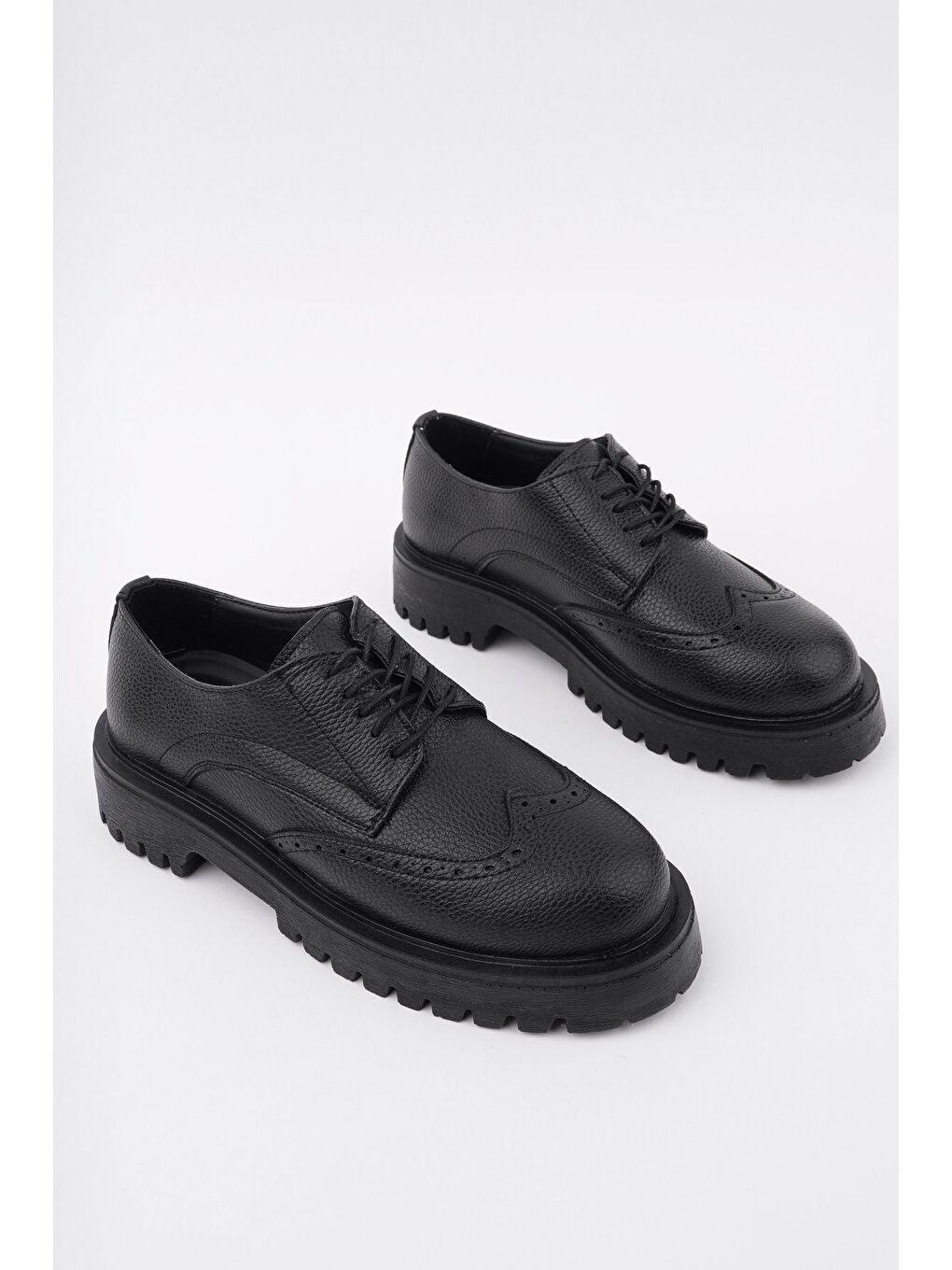 Siyah FLARE Kalın Taban Bağcıklı Günlük Casual Makosen Kadın Loafer Ayakkabı-1