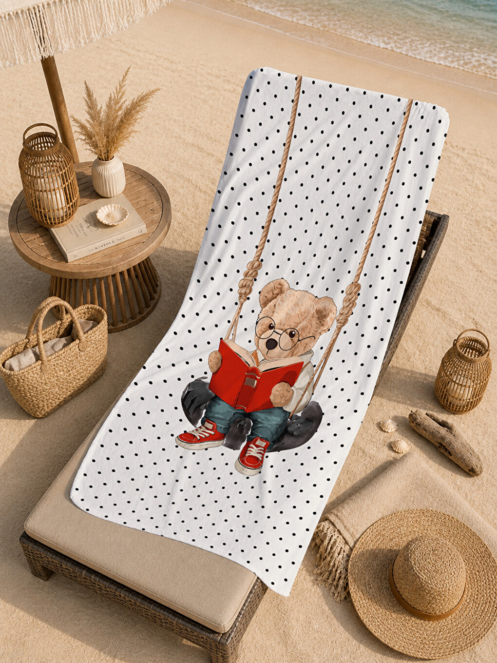 Bej Sevimli Scooterlı Ayıcık Mini Puantiyeli Desenli 70x150 Plaj Havlusu - Dijital Baskılı Banyo Havlusu