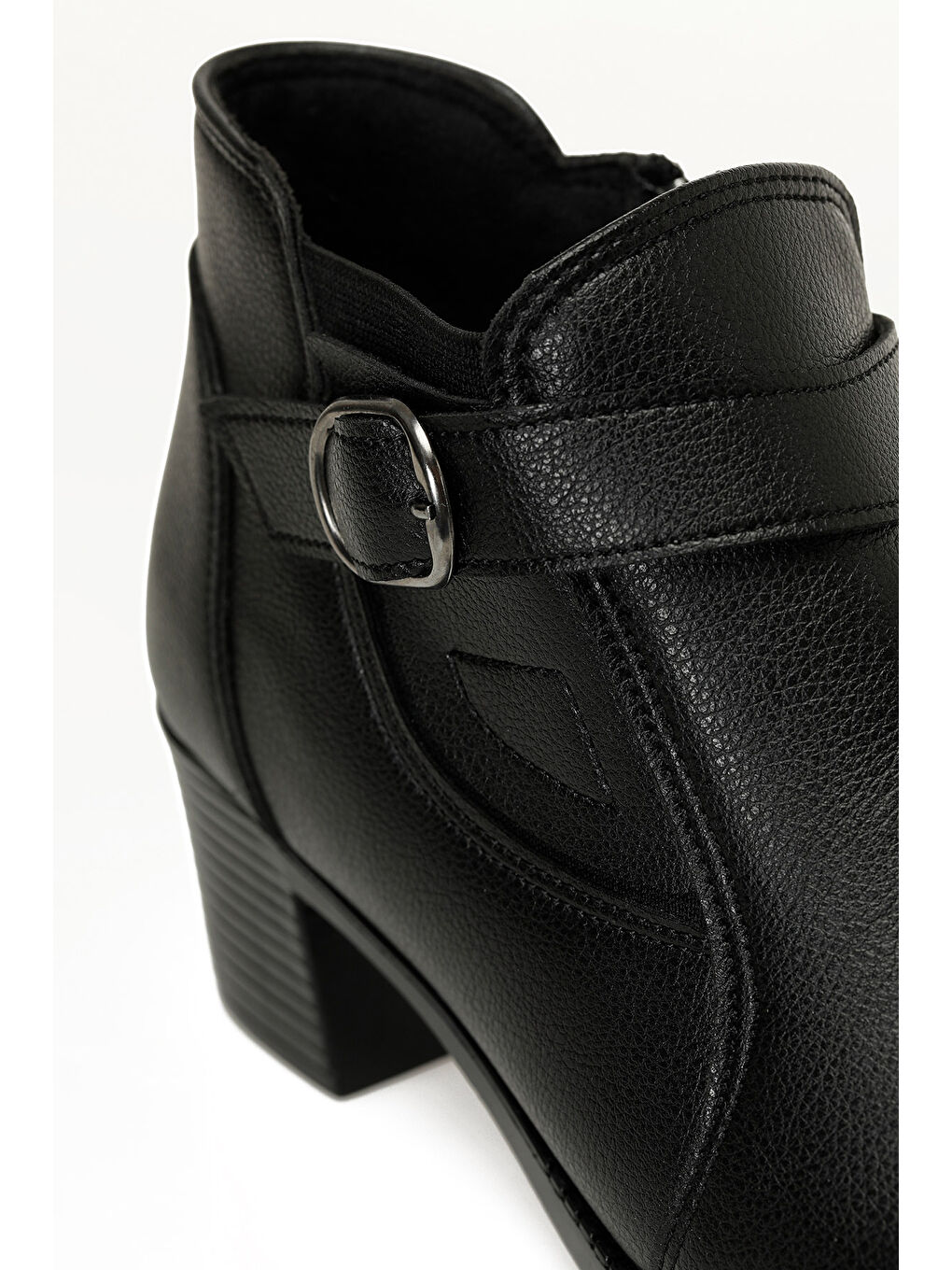 166687.Z5PR Siyah Kadın Topuklu Bot-6