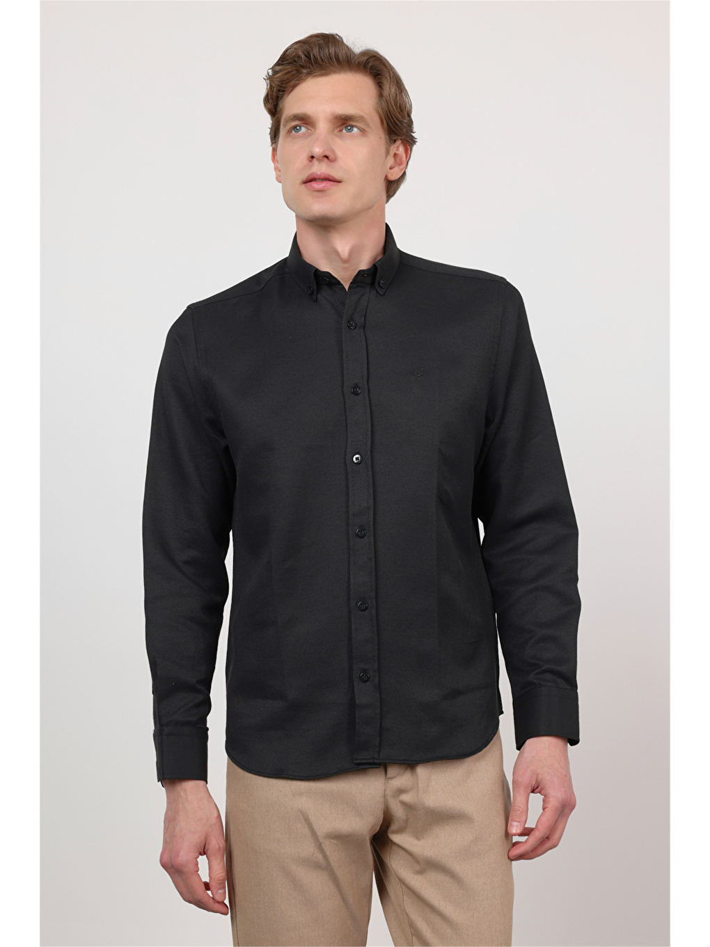 Siyah Düğmeli Yaka Uzun Kol Cepsiz Slim Fit Pamuklu Gömlek 1004260203-2