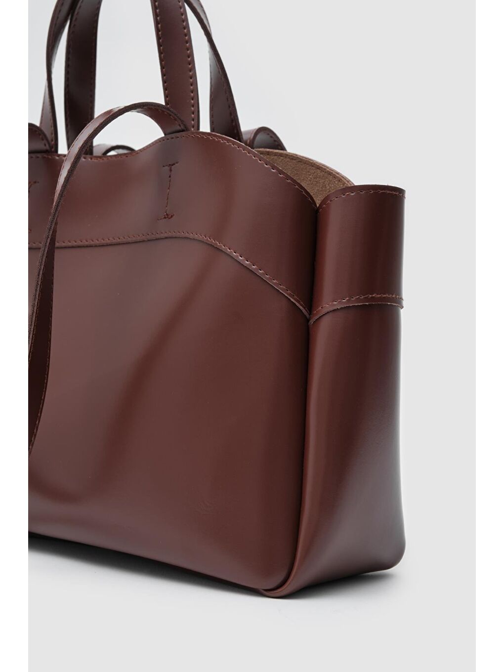 Kahverengi Higgs Deri Omuz Çantası Fındık Kabuğu-3