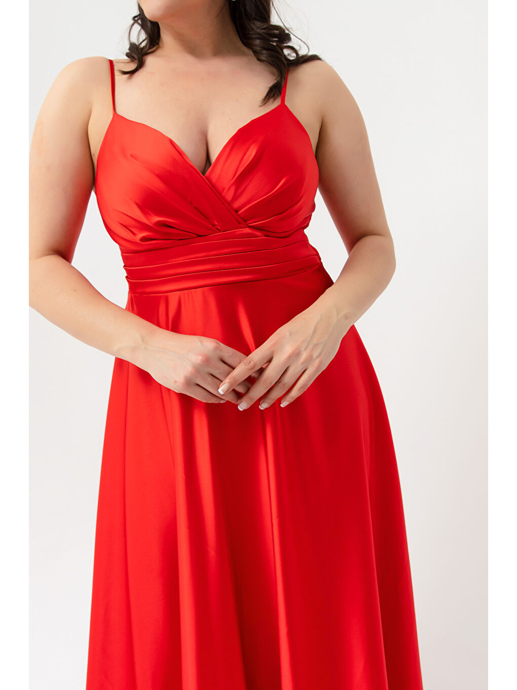 Kadın Kırmızı İp Askılı Büyük Beden Saten Uzun Abiye & Mezuniyet Elbisesi-3