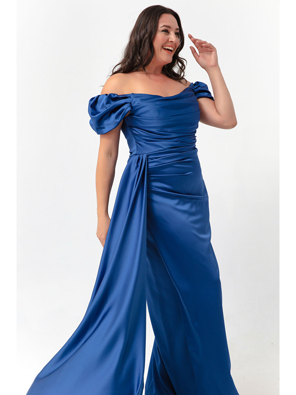 Kadın İndigo Kayık Yaka Kuyruklu Uzun Saten Abiye & Mezuniyet Elbisesi-2