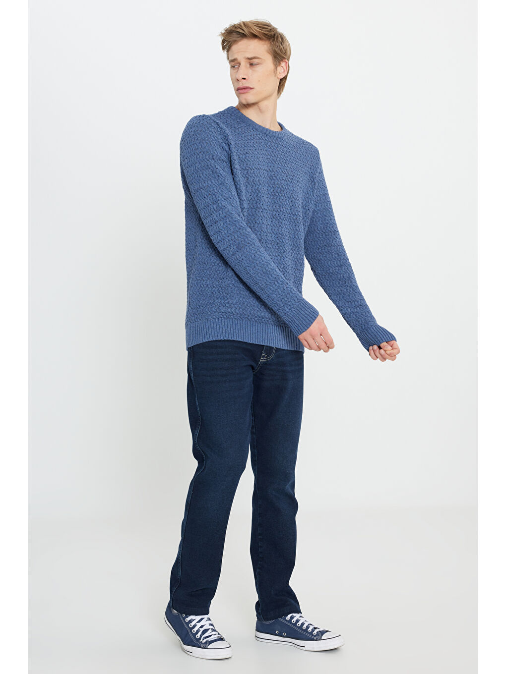 Regular Fit Normal Kesim Bisiklet Yaka Lacivert Triko-2