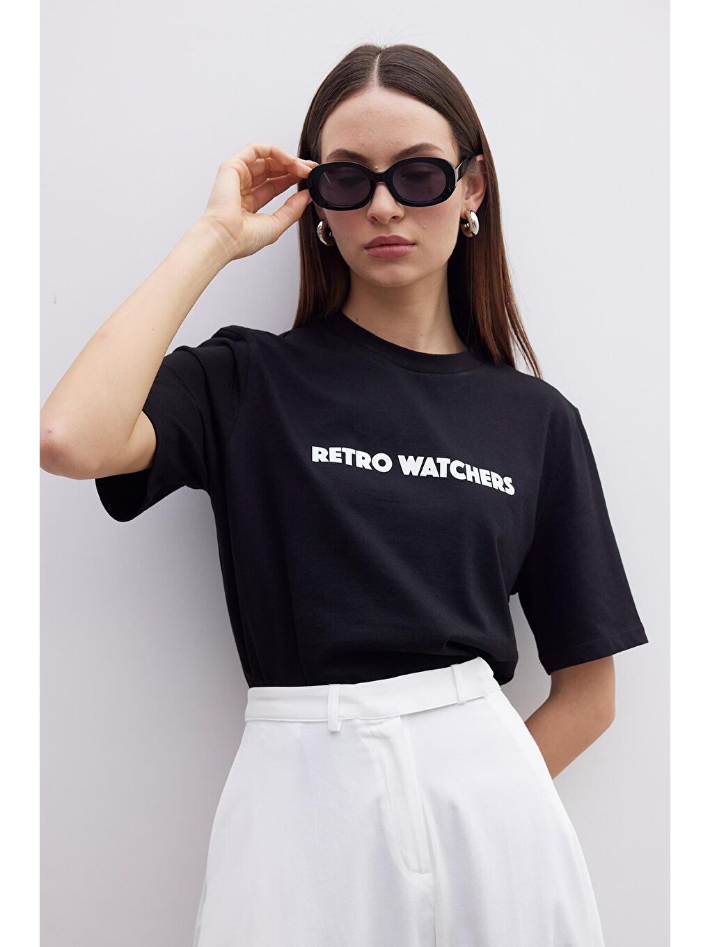 Manuka Siyah Baskılı Oversıze Kısa Kollu Tişört Retro Watchers - 1