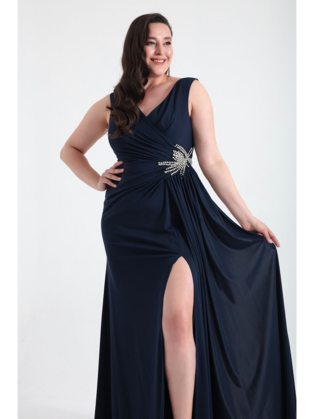 Kadın Lacivert Kruvaze Yaka Taşlı Büyük Beden Abiye-1