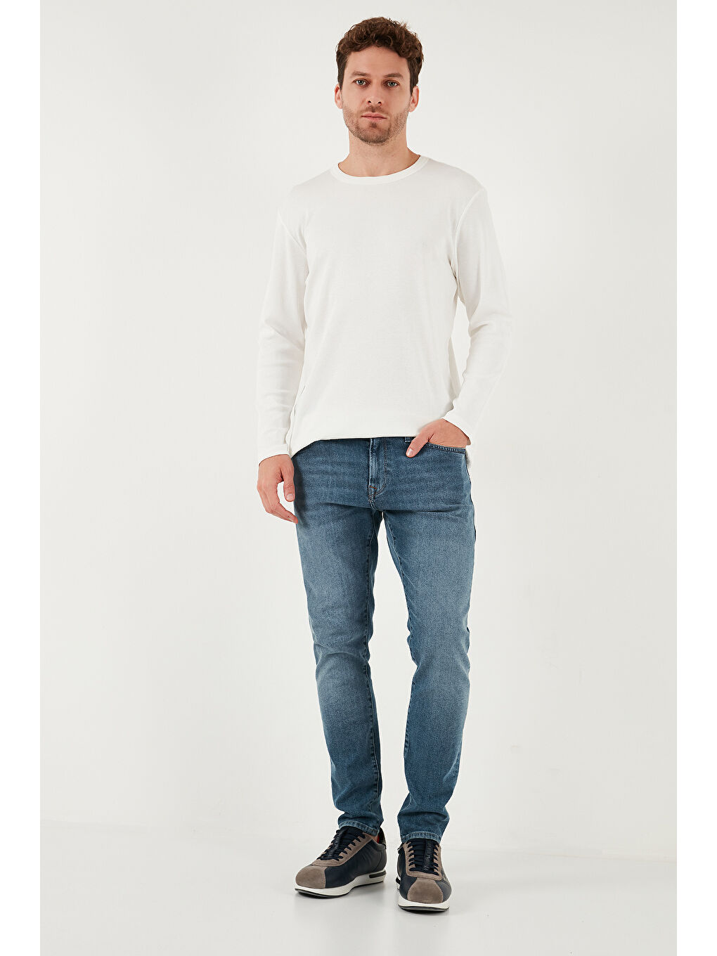 Ekru Pamuklu Slim Fit Bisiklet Yaka Basic Sweat 59050741-1