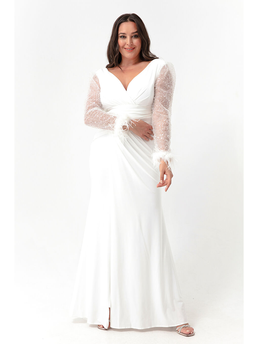 Kadın Beyaz V Yaka Kolları Taşlı Yırtmaçlı Büyük Beden Uzun Abiye Elbise-1