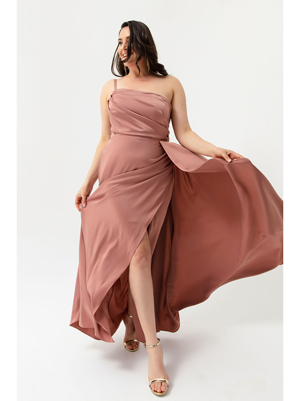 Pembe Kadın Somon Tek Omuzlu Büyük Beden Saten Abiye & Mezuniyet Elbisesi-2